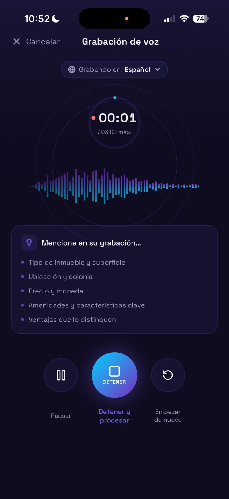 Grabadora de voz de Remuz, redactor IA para bienes raíces, capturando el recorrido de una propiedad